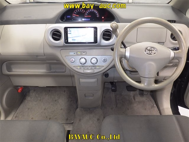 TOYOTA PORTE