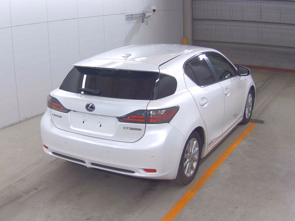 Lexus CT200h