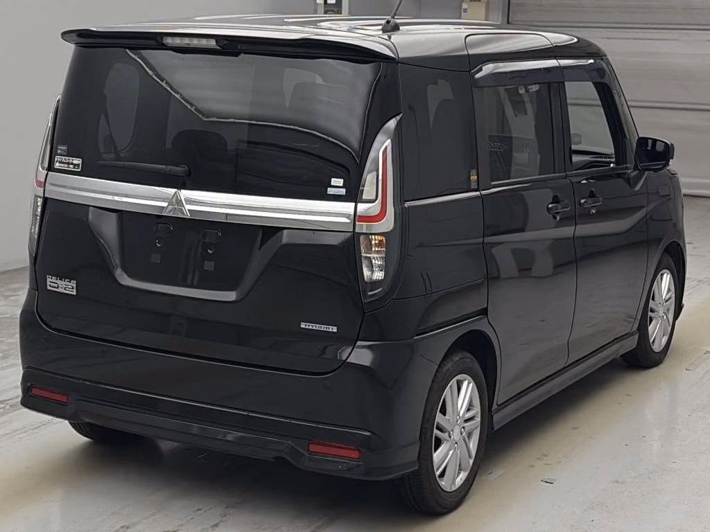 Mitsubishi Delica D:2