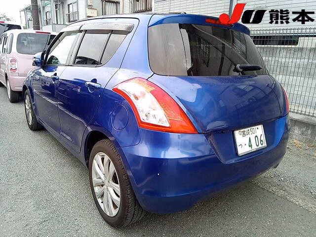 SUZUKI SWIFT