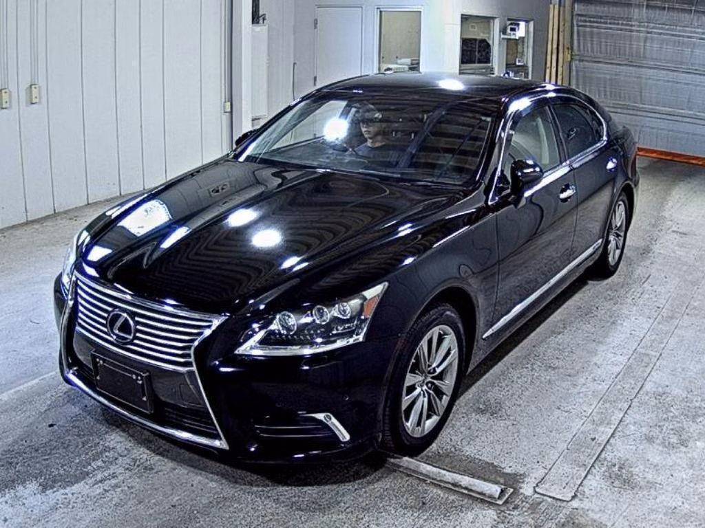 Lexus LS600h