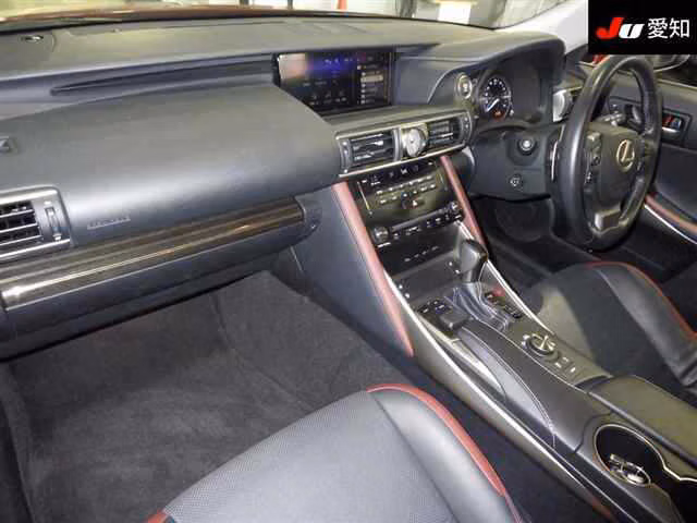 Lexus IS300