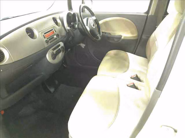 Daihatsu Move Latte