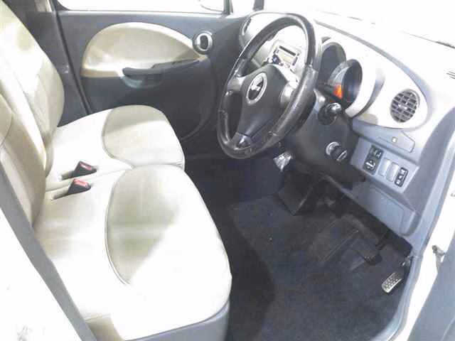 Daihatsu Move Latte