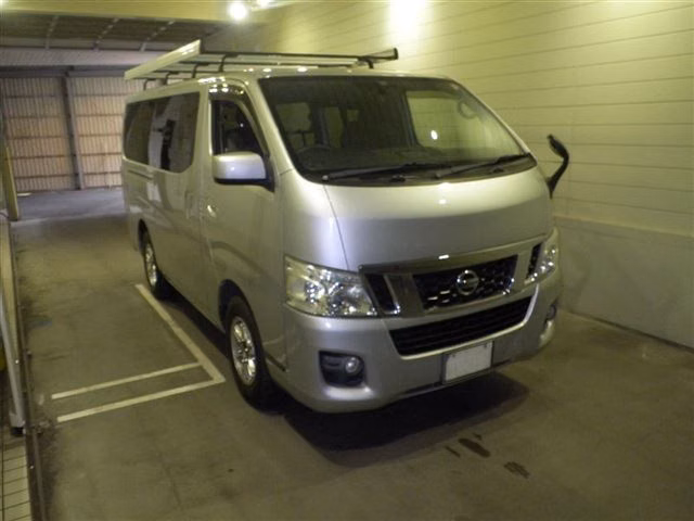 NISSAN NV350 CARAVAN