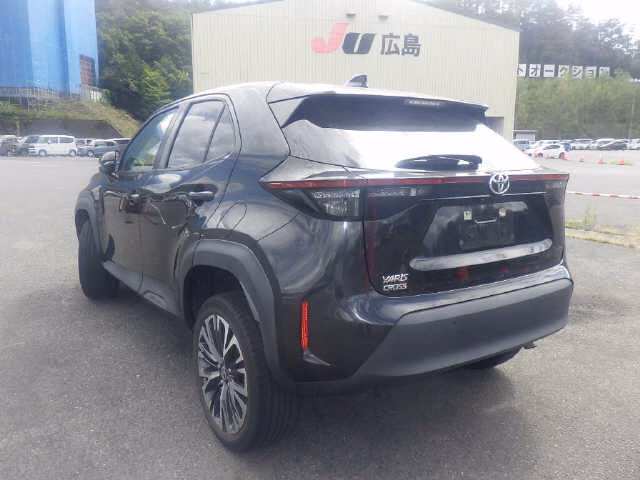 TOYOTA YARIS CROSS