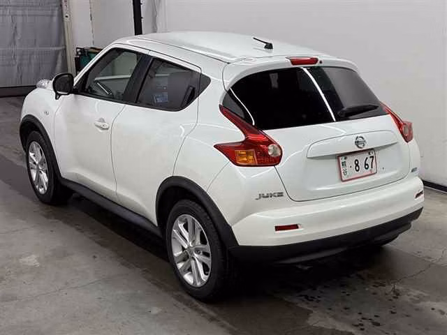 NISSAN JUKE