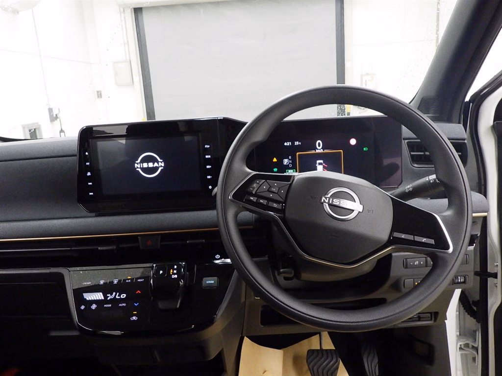 Nissan Sakura