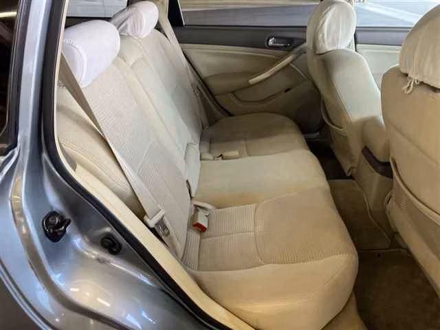 Nissan Stagea