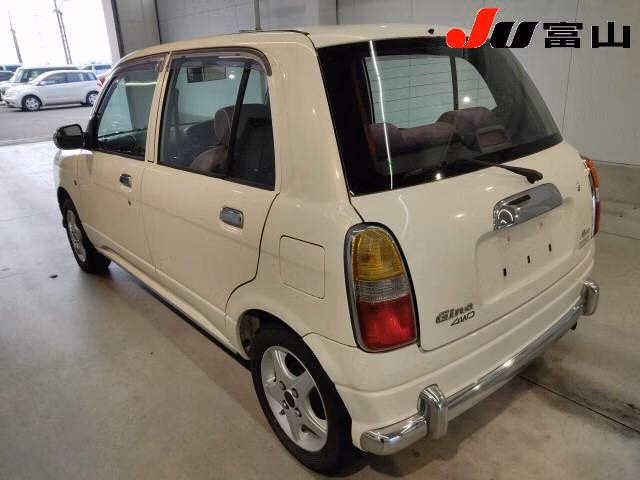 DAIHATSU MIRA GINO