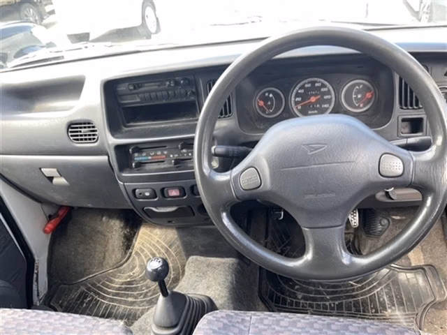 DAIHATSU HIJET
