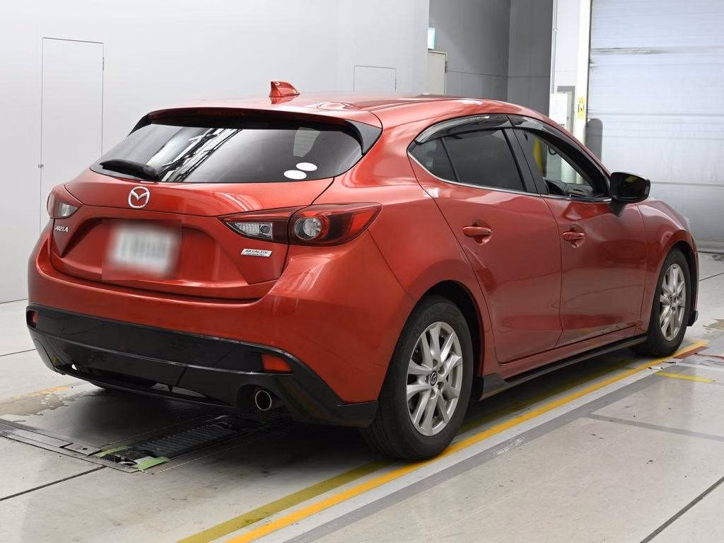 MAZDA AXELA
