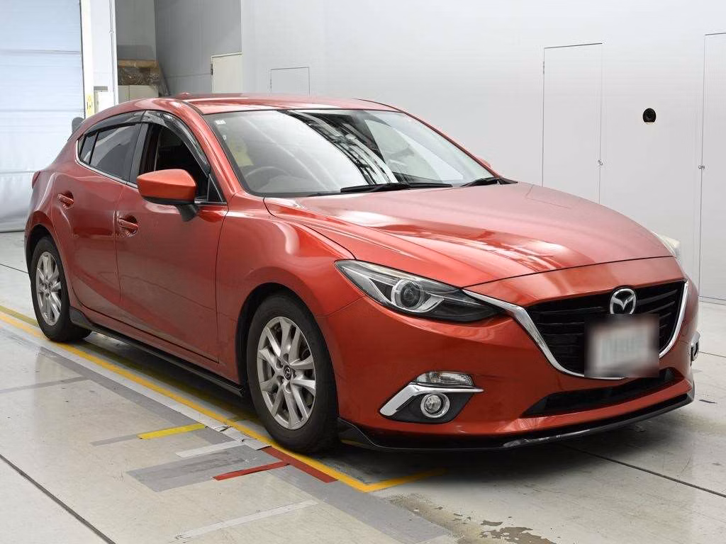 MAZDA AXELA