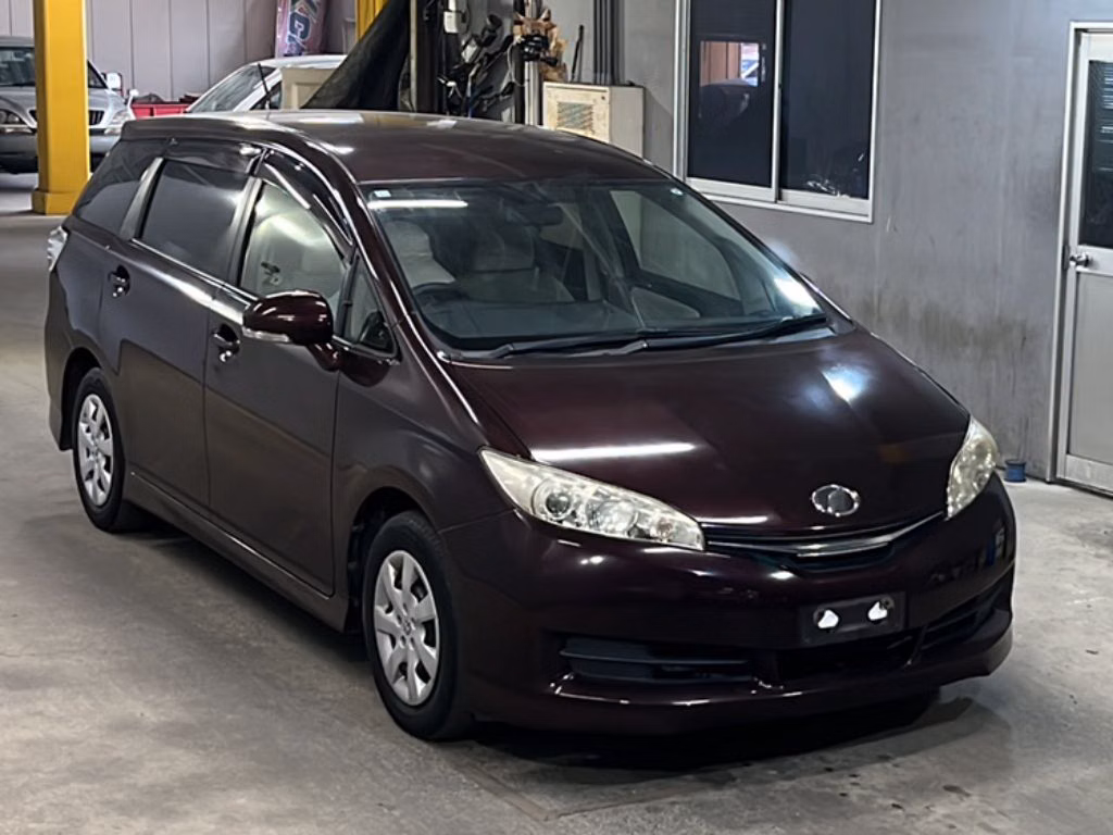 TOYOTA WISH