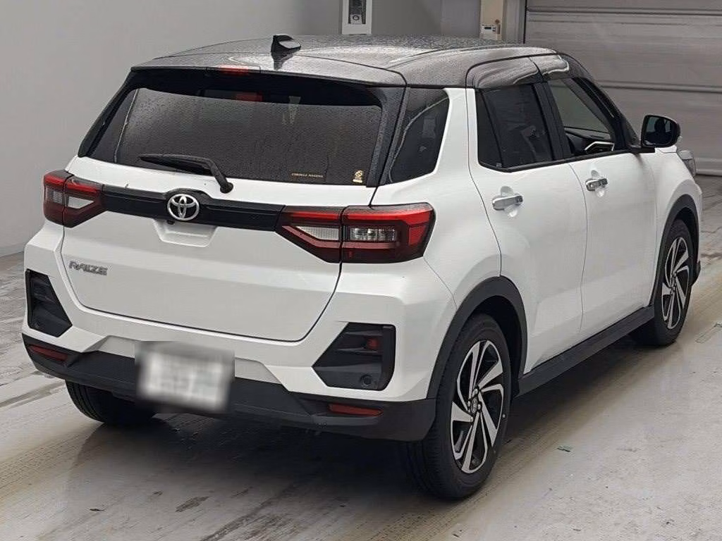 TOYOTA RAIZE