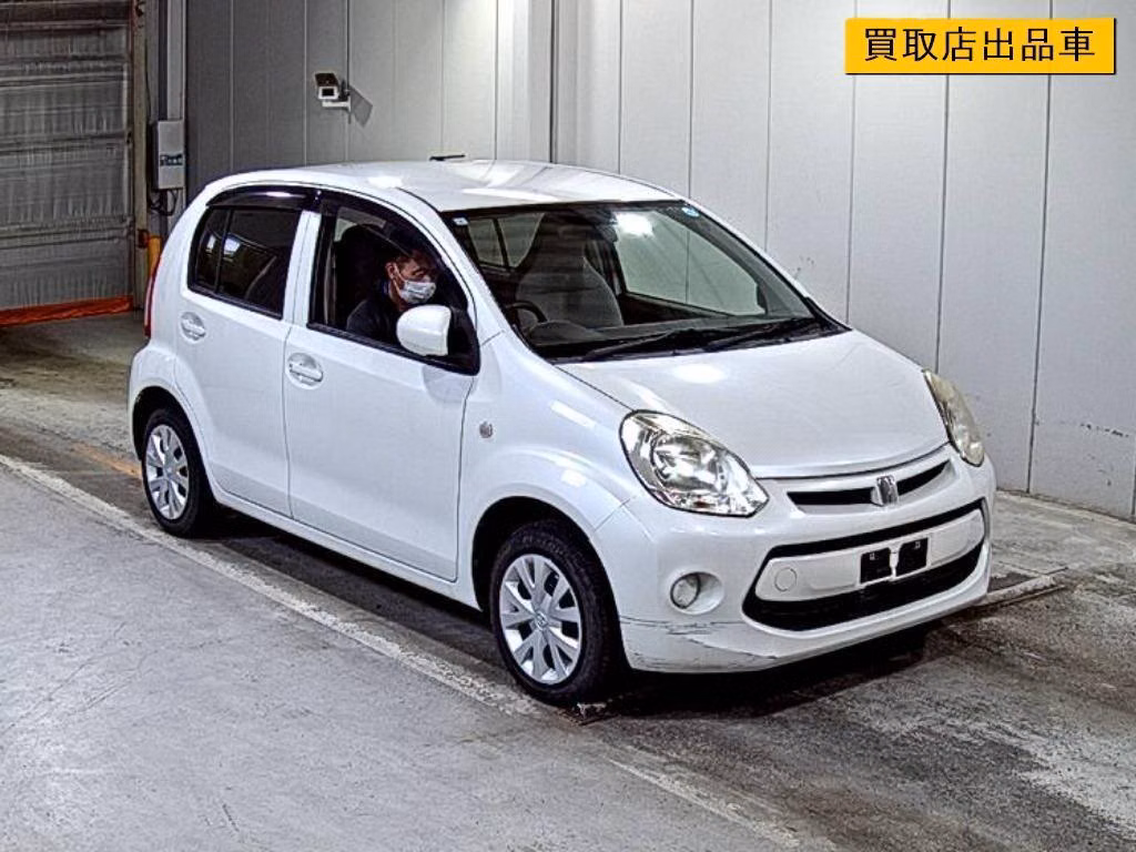 TOYOTA PASSO