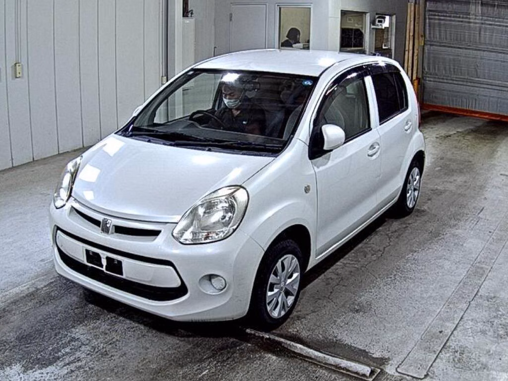 TOYOTA PASSO