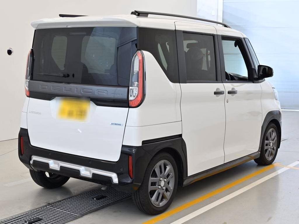 MITSUBISHI DELICA MINI