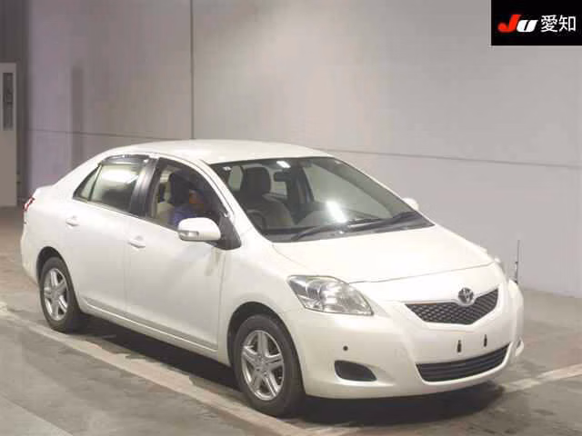 TOYOTA BELTA