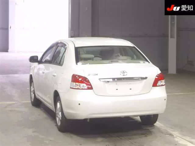 TOYOTA BELTA
