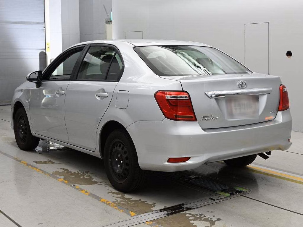 TOYOTA COROLLA AXIO