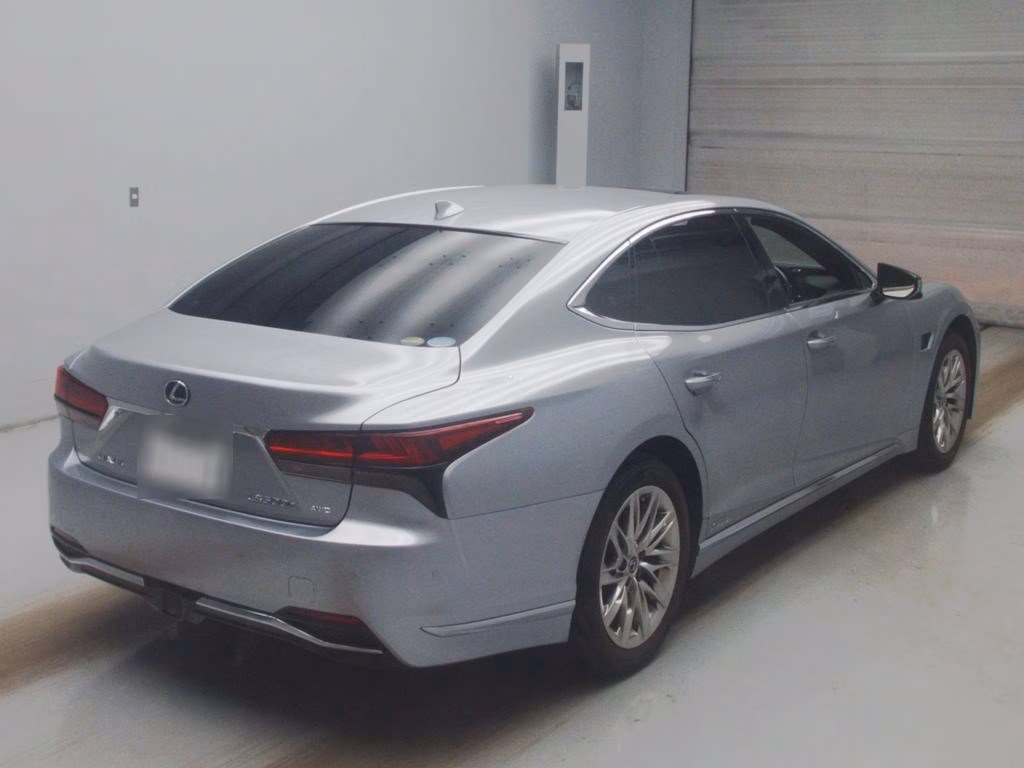 Lexus LS500h