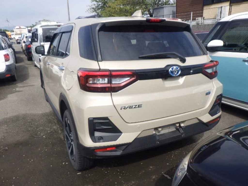 TOYOTA RAIZE