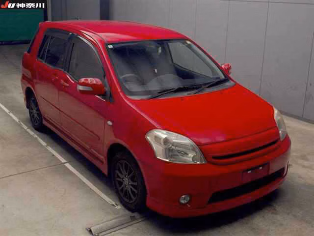 TOYOTA RAUM