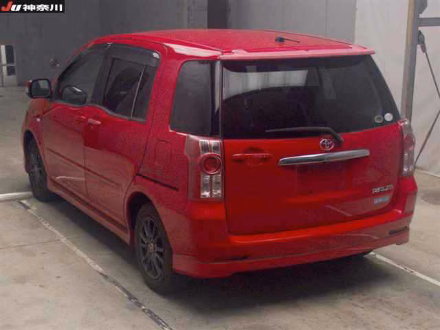 TOYOTA RAUM