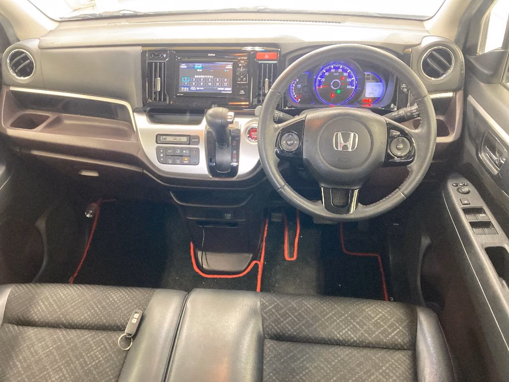 HONDA N-WGN