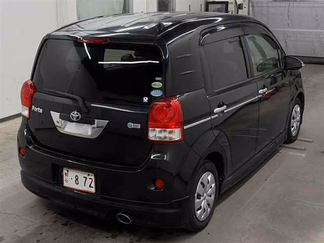 TOYOTA PORTE