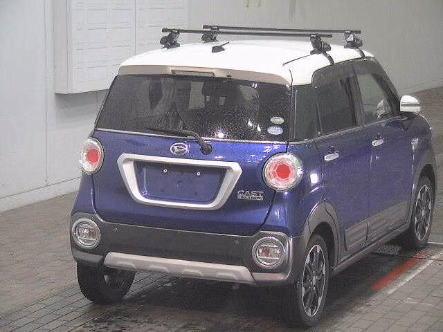 DAIHATSU CAST