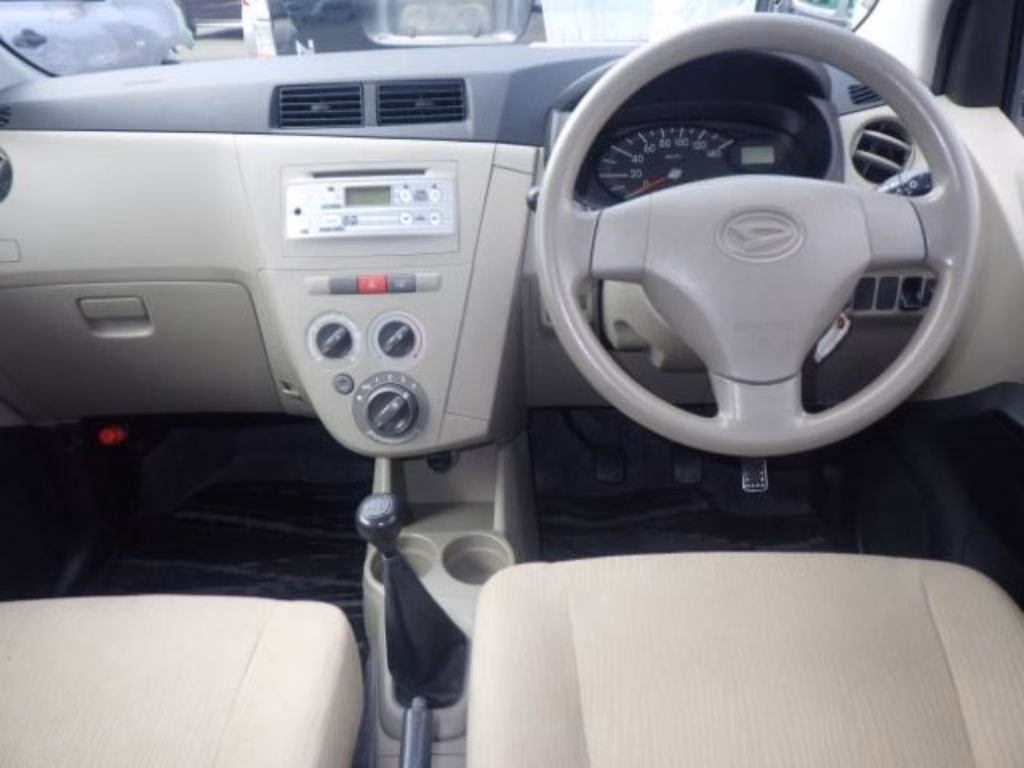 DAIHATSU MIRA
