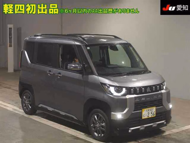 MITSUBISHI DELICA MINI