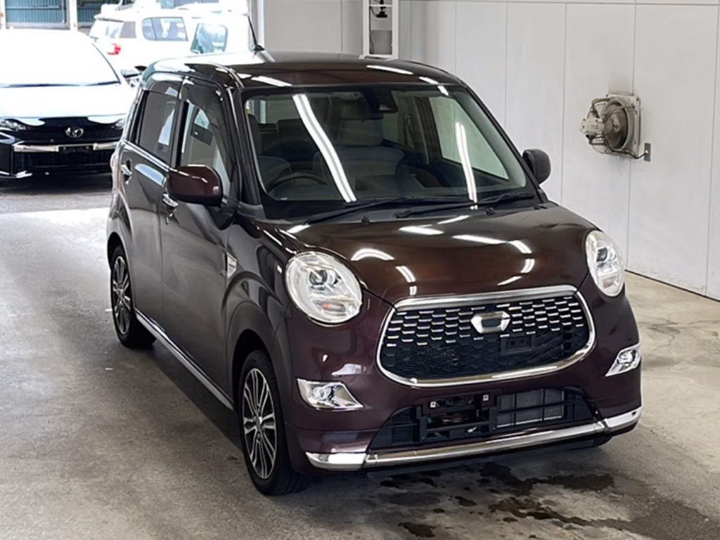 DAIHATSU CAST