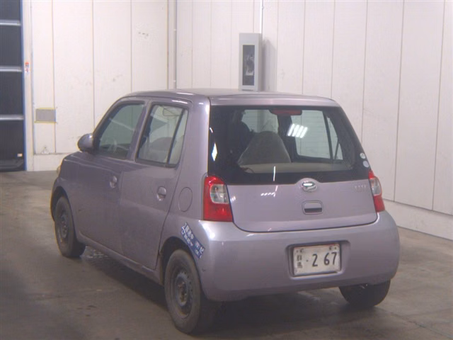 DAIHATSU ESSE
