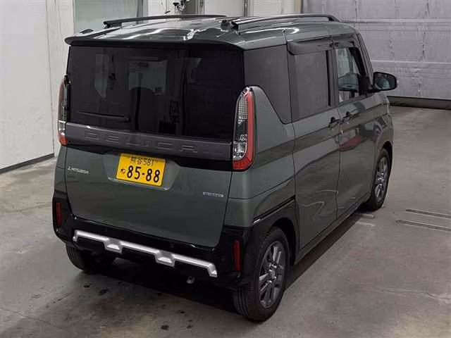 MITSUBISHI DELICA MINI