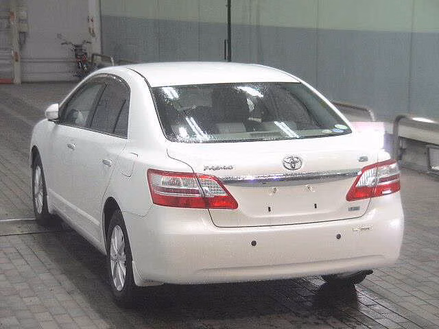 Toyota Premio