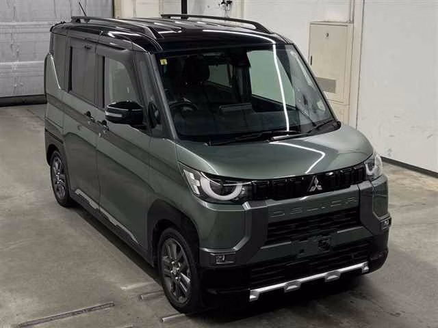 MITSUBISHI DELICA MINI