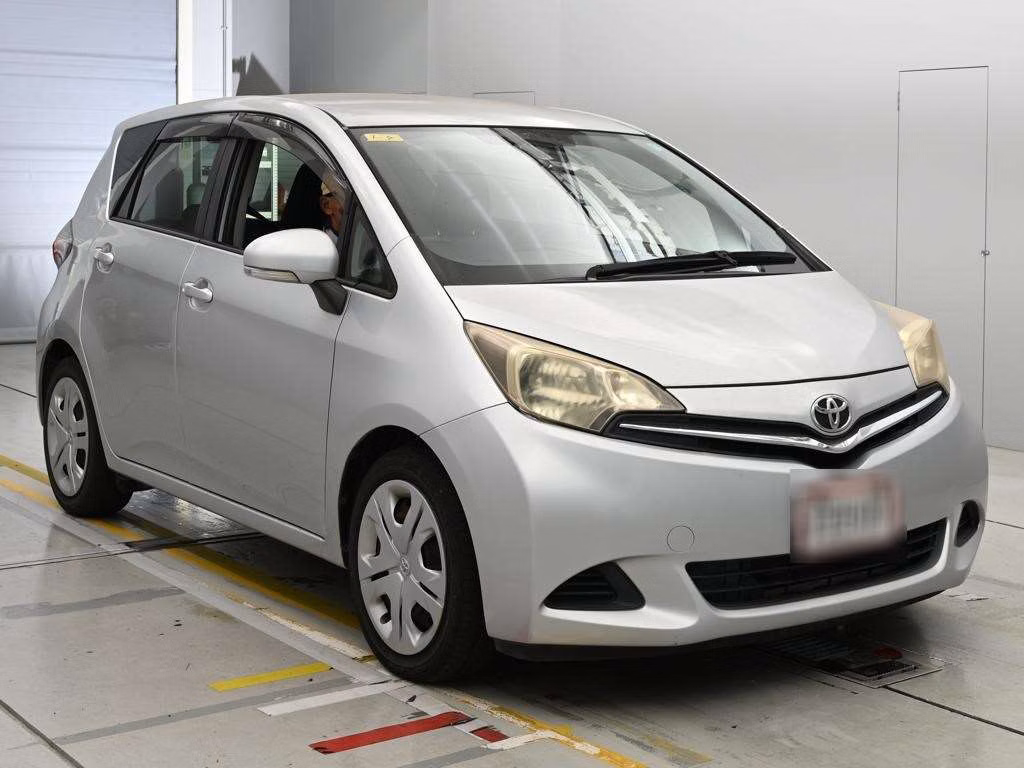 TOYOTA RACTIS