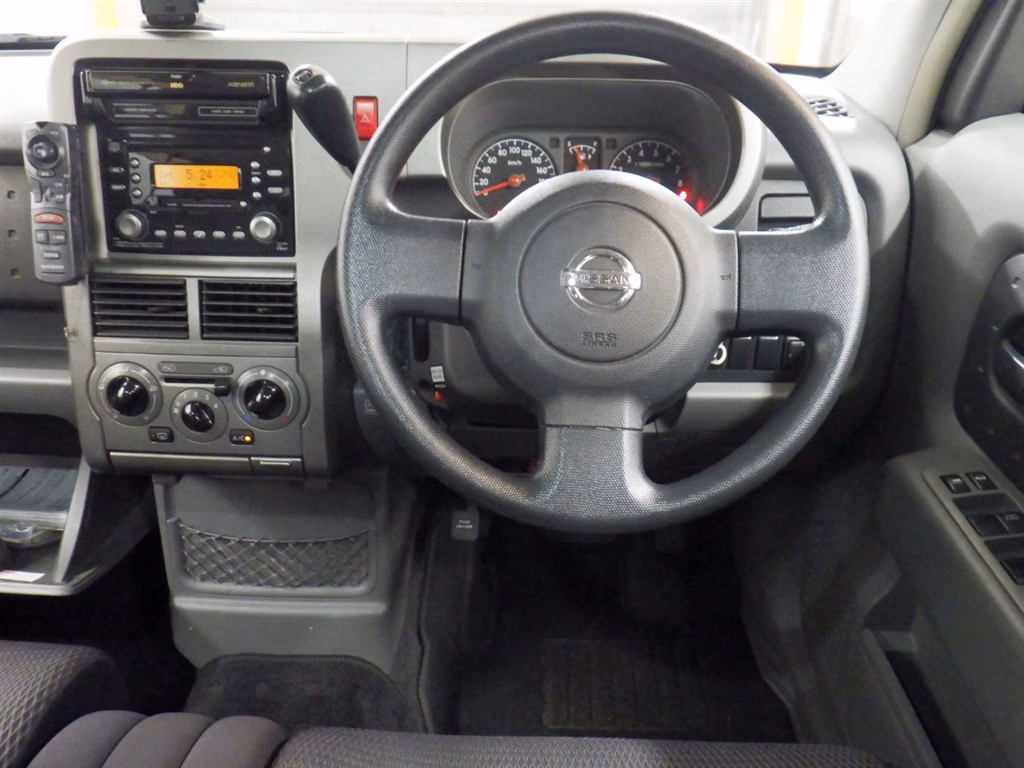 NISSAN CUBE