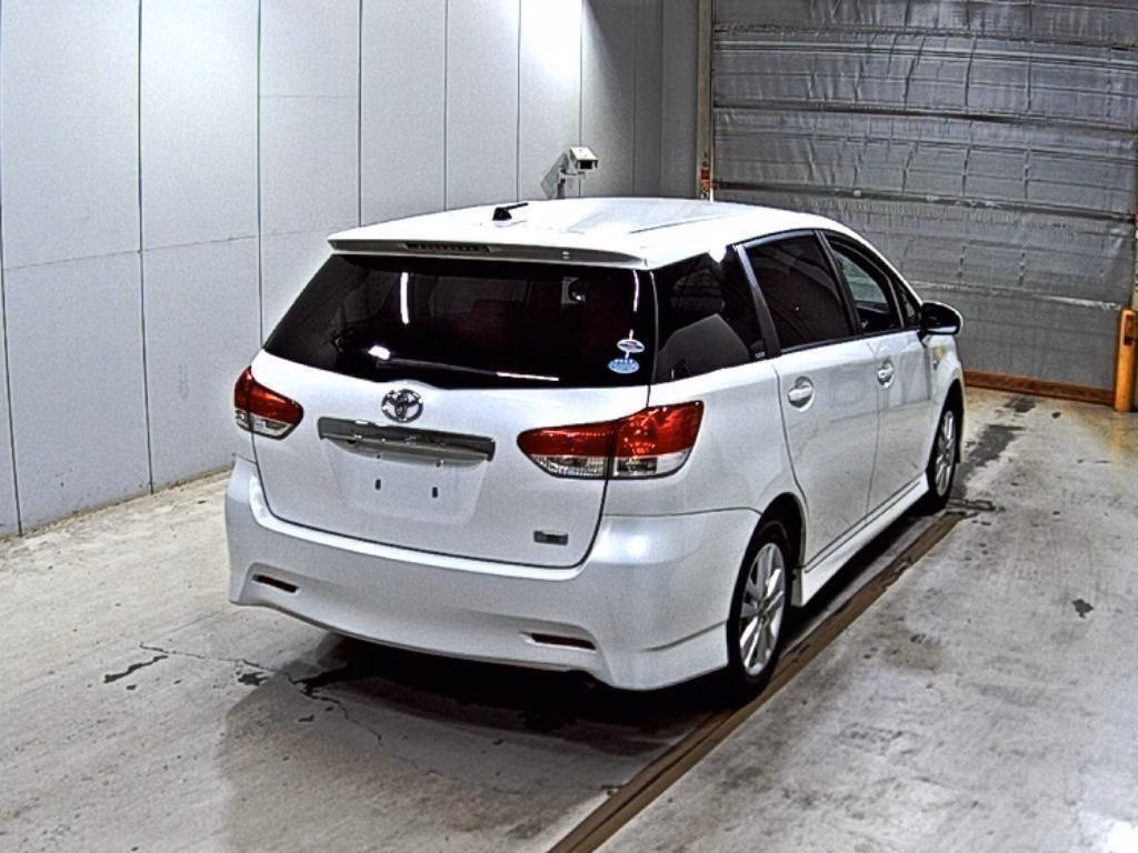 TOYOTA WISH