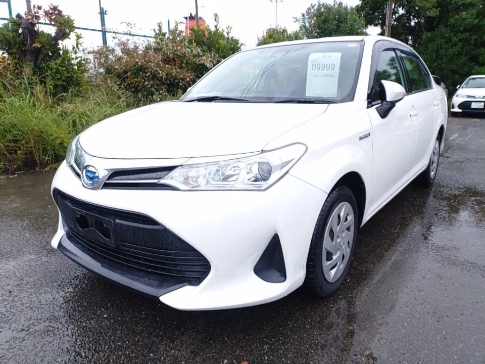 TOYOTA COROLLA AXIO