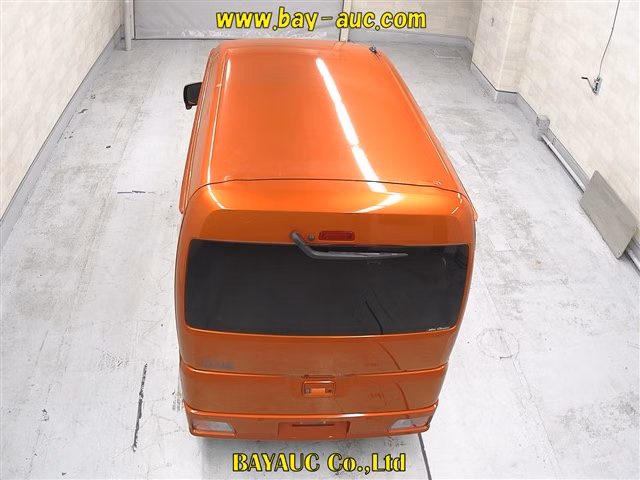 TOYOTA PIXIS VAN