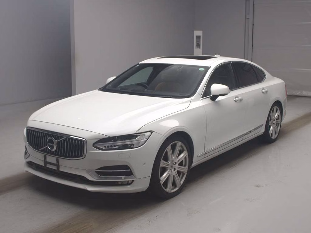 VOLVO V90