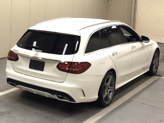 MERCEDES-BENZ C-CLASS