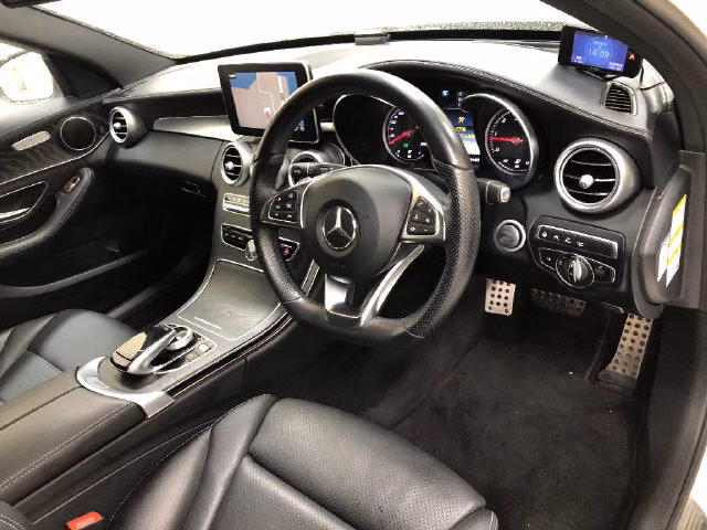 MERCEDES-BENZ C-CLASS