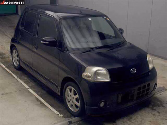 DAIHATSU ESSE
