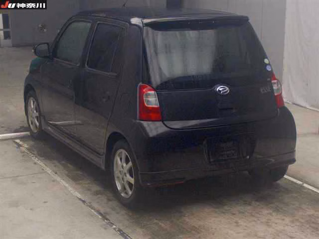 DAIHATSU ESSE