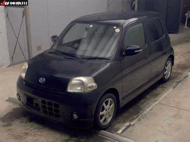 DAIHATSU ESSE